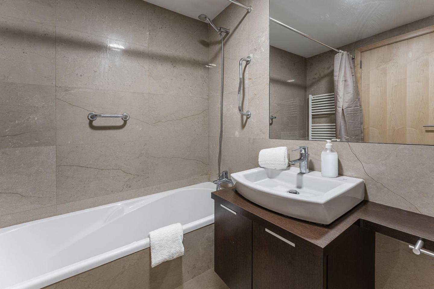 Guestready - Artsy Apartment Porto Kültér fotó